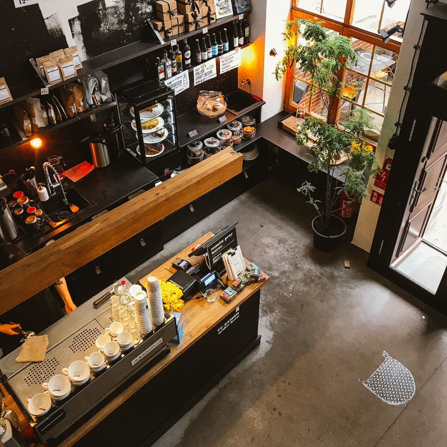 店舗拡大・改装を諦めている方必見💡